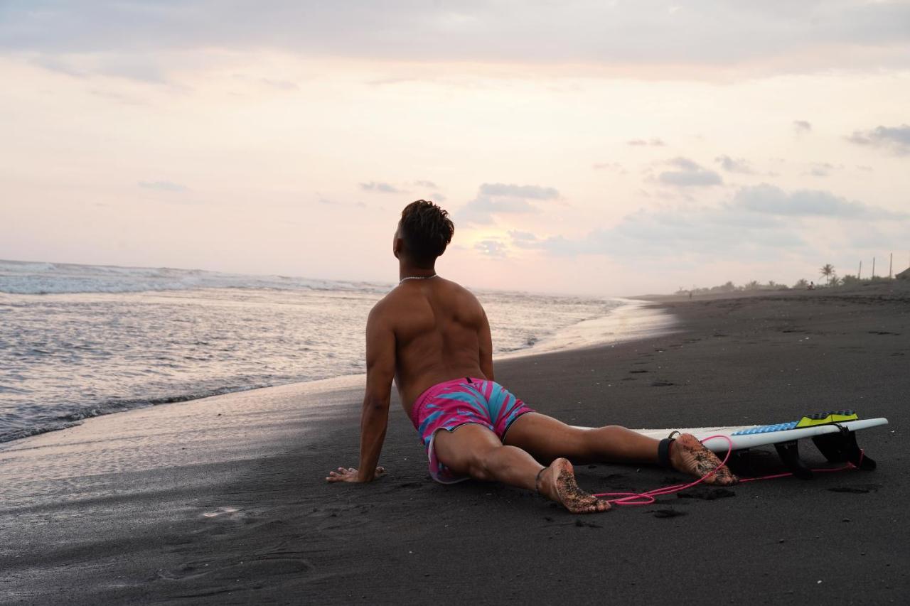 Shanti Surf Camp El Paredón Buena Vista Екстериор снимка