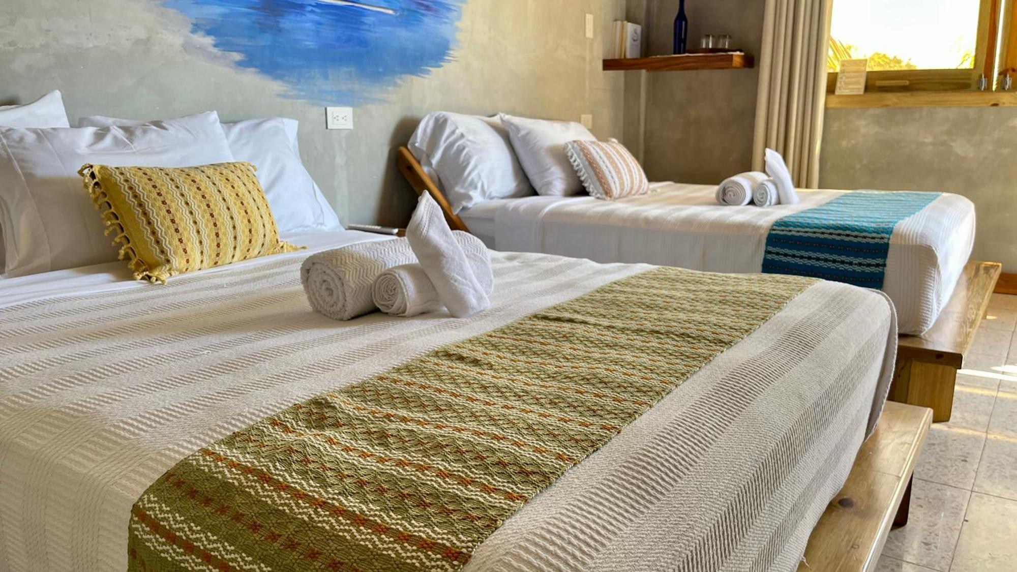 Shanti Surf Camp El Paredón Buena Vista Екстериор снимка